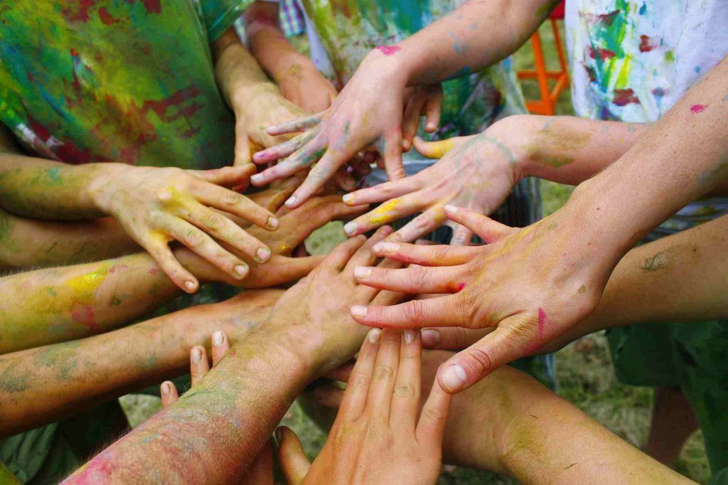Manos de Colores